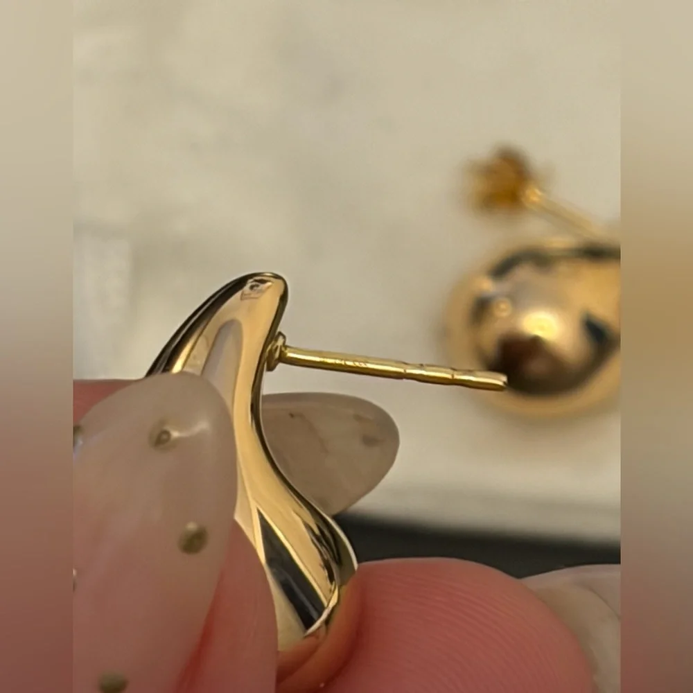 14k Gold Teardrop Earrings - Picture 5 of 8